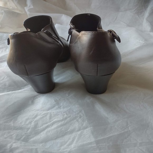 Croft & Barrow® Ines Women's Ankle Boots Brown NEW - Picture 7 of 11